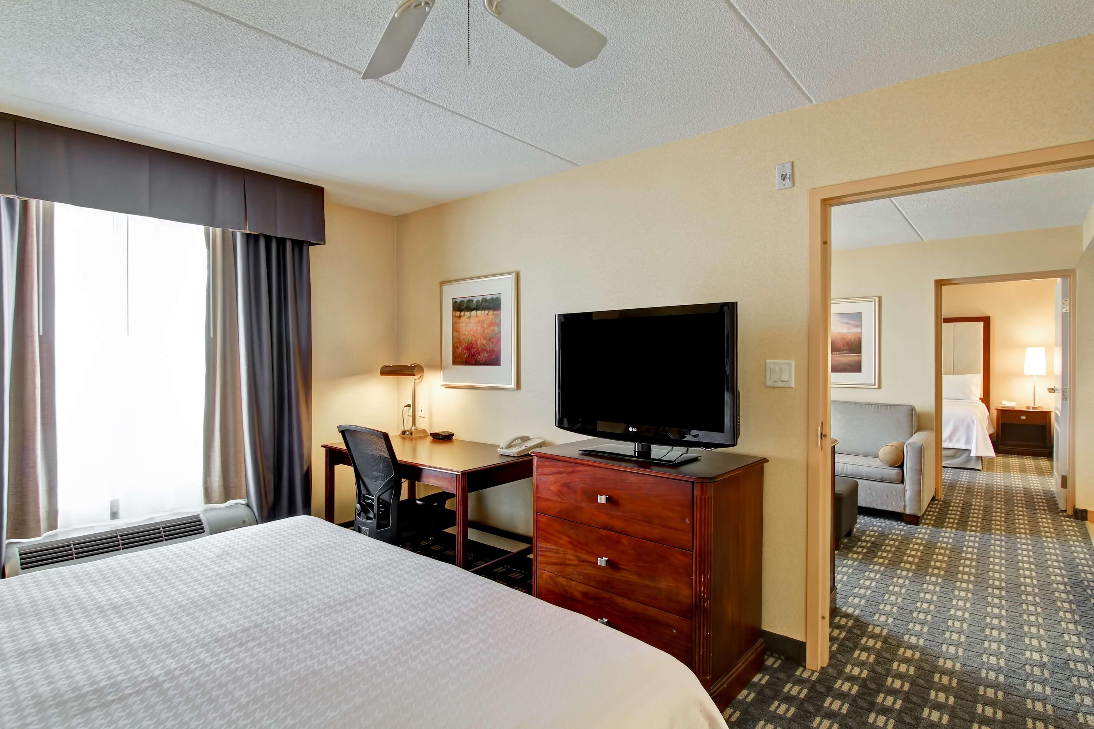 Homewood Suites By Hilton Toronto Mississauga Ngoại thất bức ảnh