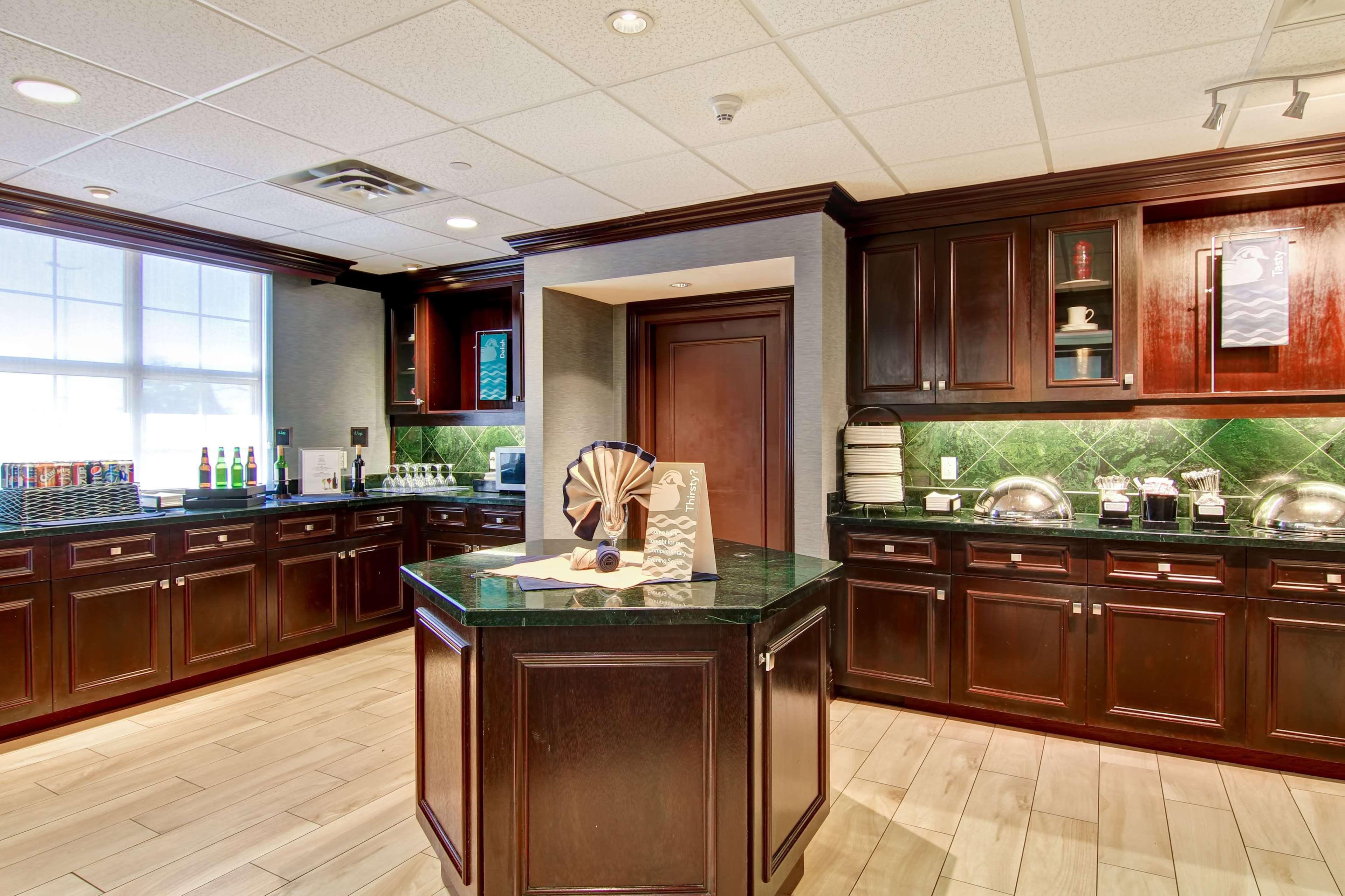 Homewood Suites By Hilton Toronto Mississauga Ngoại thất bức ảnh