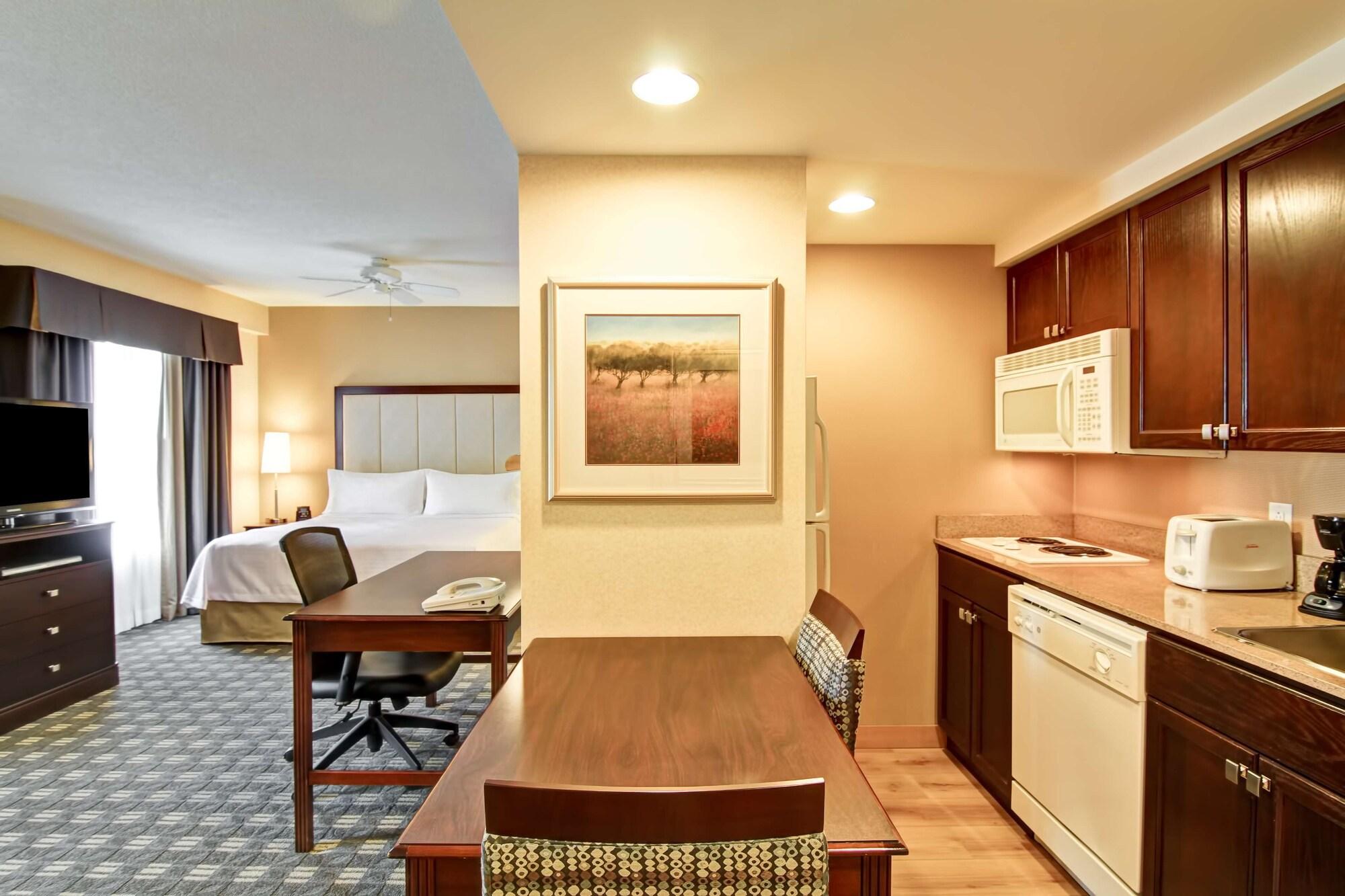 Homewood Suites By Hilton Toronto Mississauga Ngoại thất bức ảnh