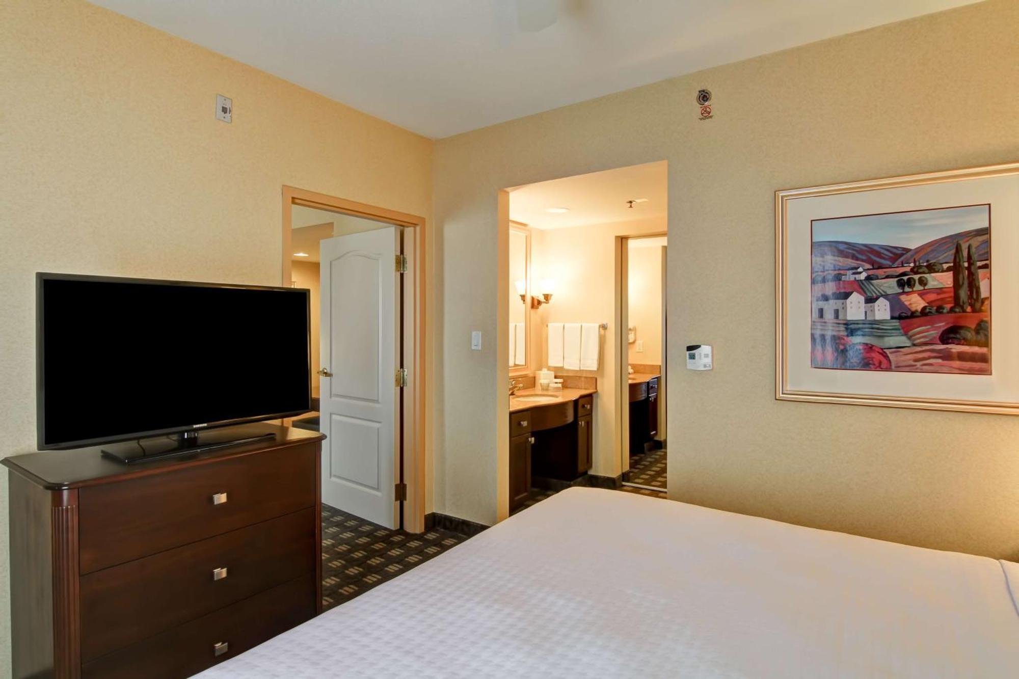 Homewood Suites By Hilton Toronto Mississauga Ngoại thất bức ảnh